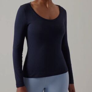 Athleta Outbound Scoop Neck Long Sleeve Top